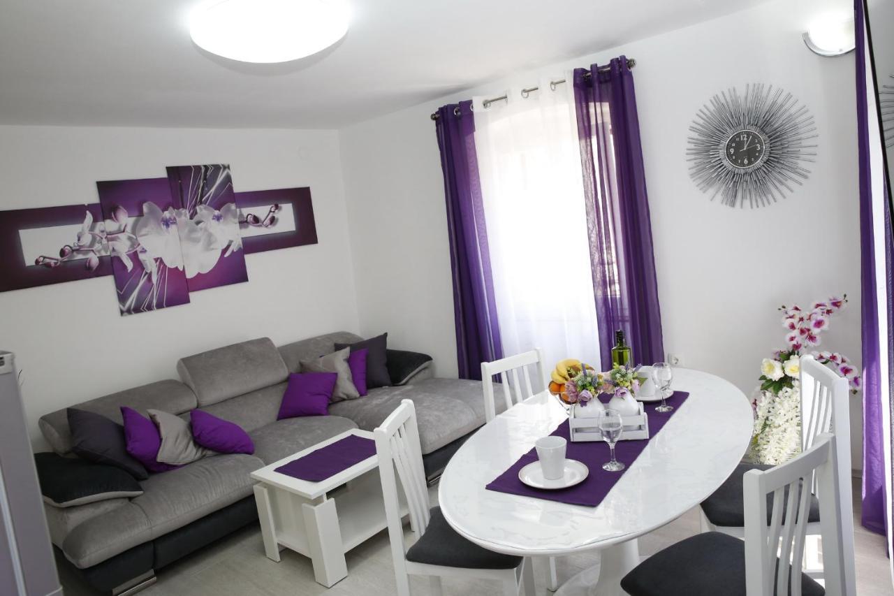 Apartments Stonehouse ヴォディツェ エクステリア 写真